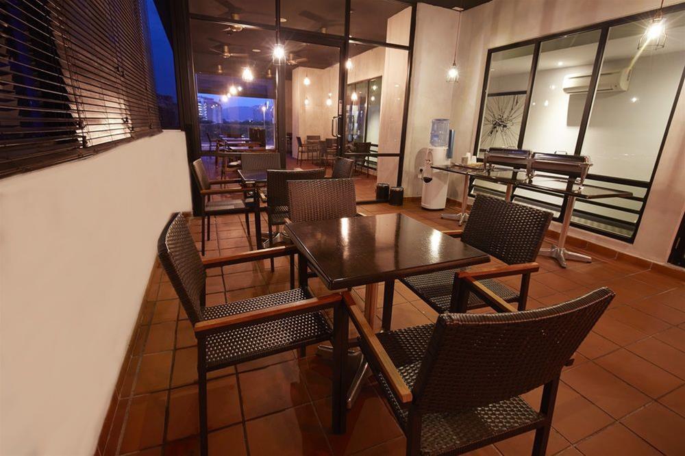 Zen Rooms Sakura Boutique Hotel Kuala Lumpur Exterior photo